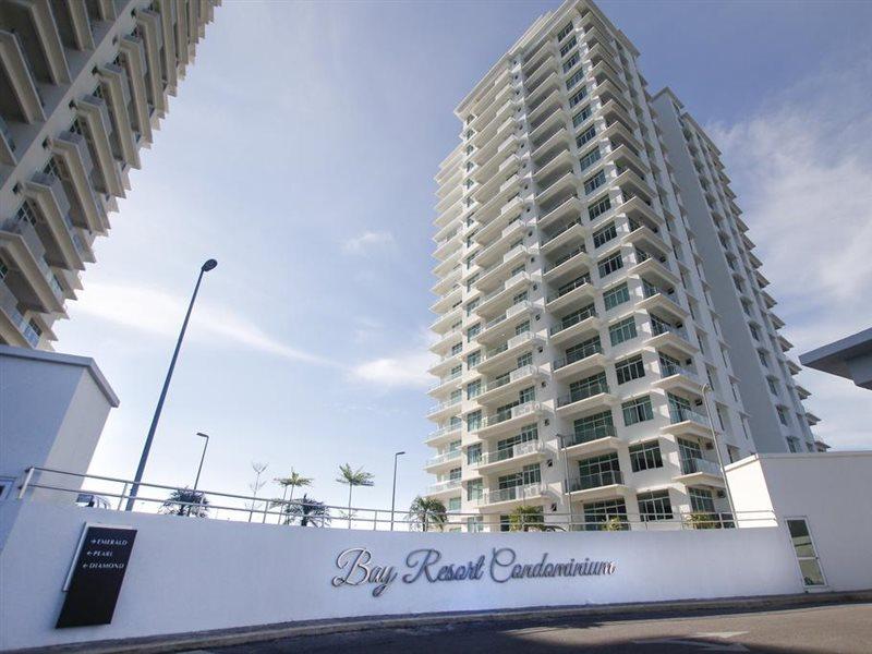 Imperial Suites Miri , Diamond Tower Exterior photo