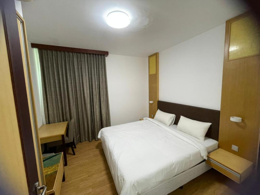 Imperial Suites Miri , Diamond Tower Exterior photo