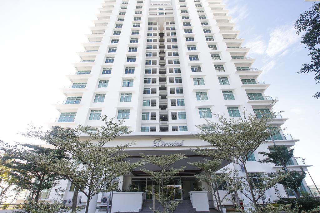Imperial Suites Miri , Diamond Tower Exterior photo