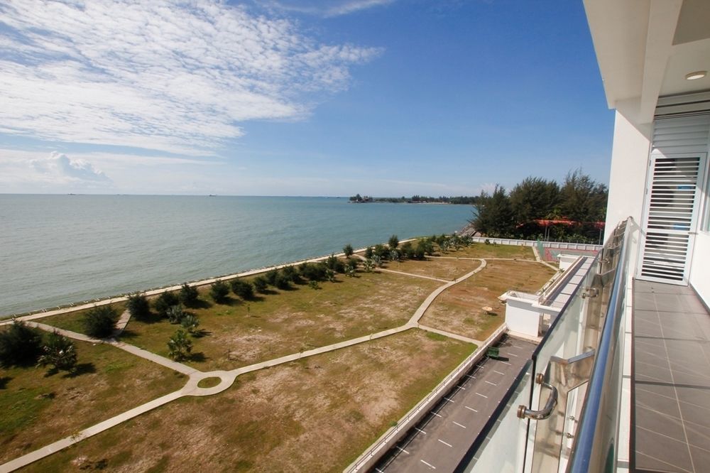 Imperial Suites Miri , Diamond Tower Exterior photo