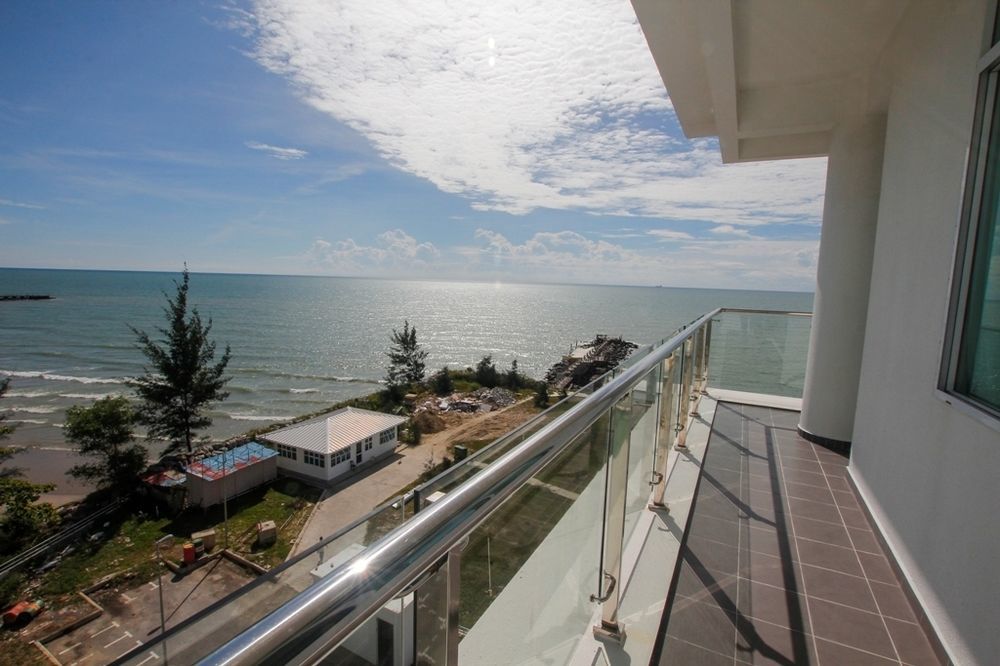 Imperial Suites Miri , Diamond Tower Exterior photo