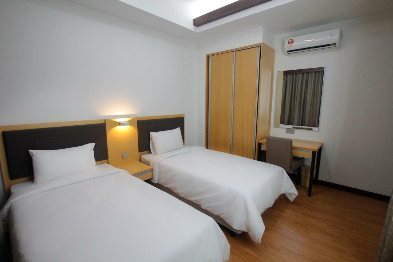 Imperial Suites Miri , Diamond Tower Exterior photo